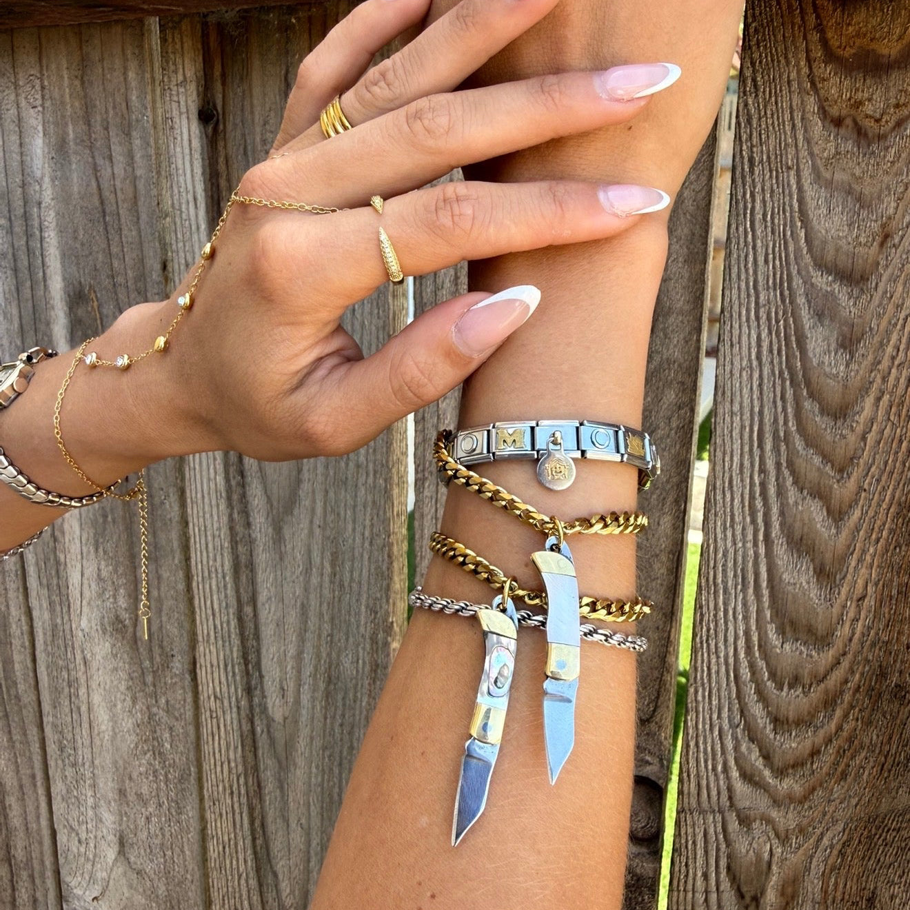 The Knife Bracelet/Bag Charm