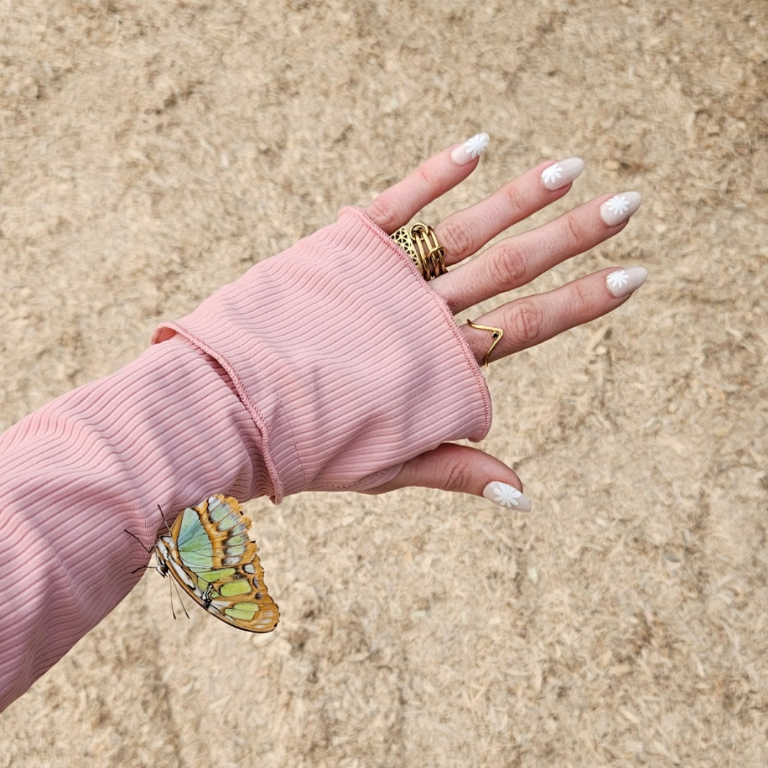 PRETTY IN PINK - UPF 50+ Driving Gloves